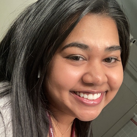 Meet your Posher, Aliea - Picture 1 of 1